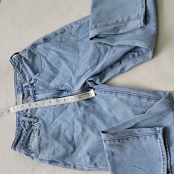 π LIGHT BLUE WASH PACSUN MOM DENIM JEANS - Picture 6 of 8